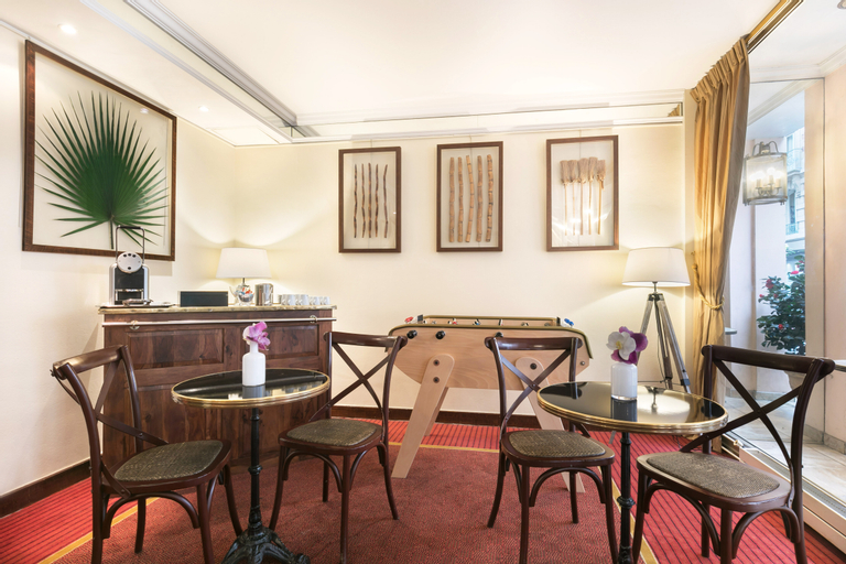 Dining Room 29
