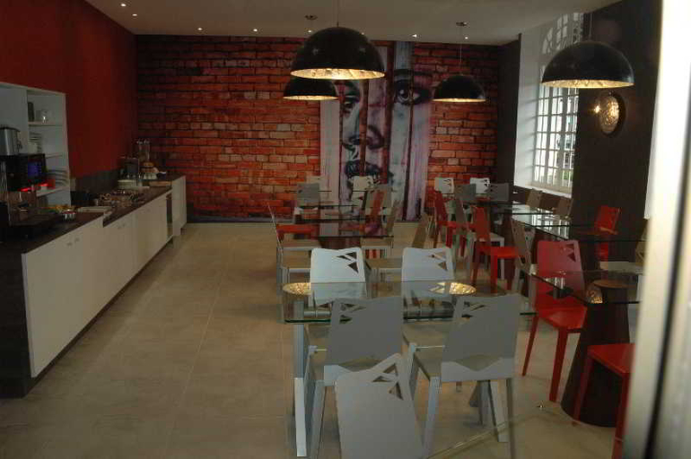 Food & Drinks 5, The Originals Boutique Htl de l'Univers Montlucon, Allier