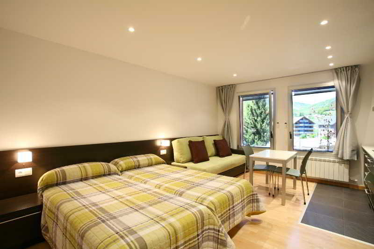 Bedroom 2, La Faiada, Lleida