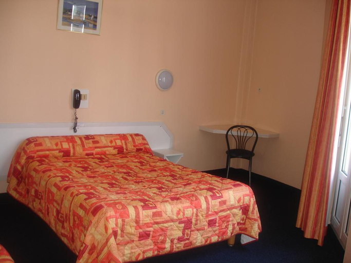 Bedroom 3, Brit Hotel Suisse et Bordeaux - Centre Gare, Isère