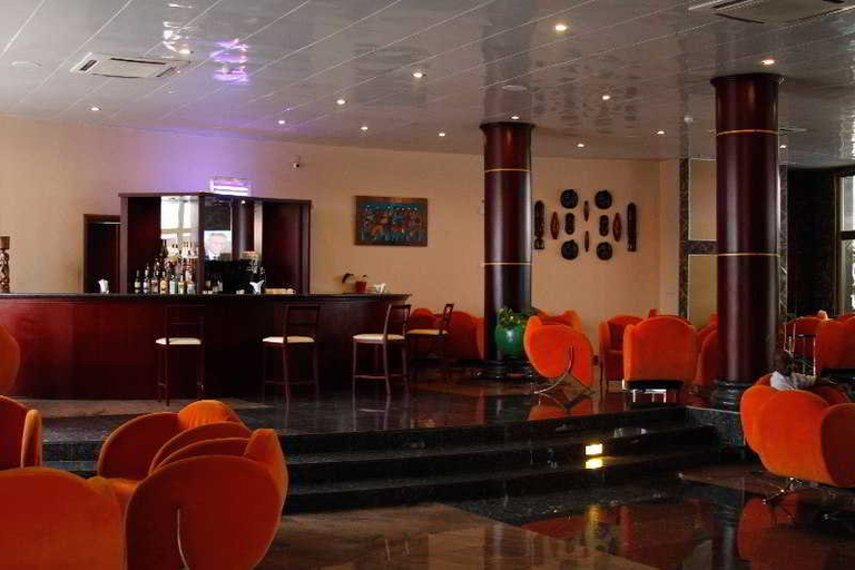 Public Area 4, Royal Nick Hotel, Tema