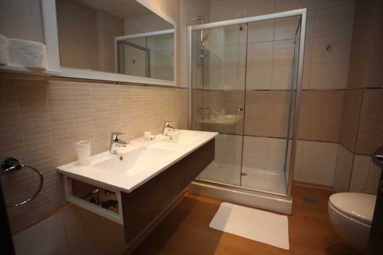 Bathroom, Medugorje Hotel & Spa, Herzegovina-Neretva