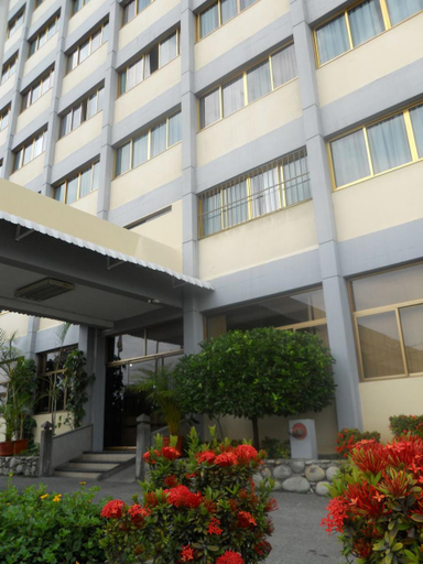 Exterior & Views, Las Quince Letras, Vargas