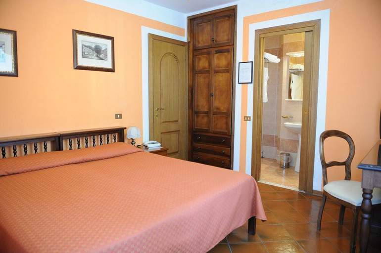 Albergo Ristorante Corona, Lucca