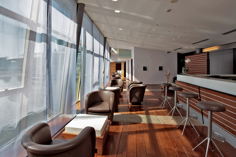 Public Area 4, Logis Hotel des Lacs d'Halco, Landes