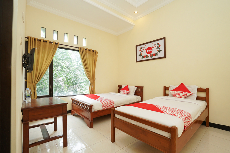 Bedroom, OYO 587 Penginapan Sinar Harapan, Probolinggo
