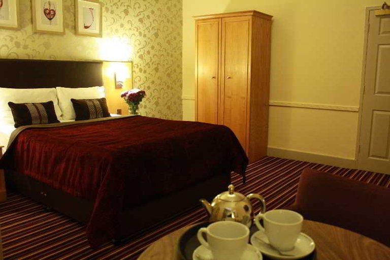 Bedroom 2, Carlisle Station Hotel Sure Collection by BW, Cumbria