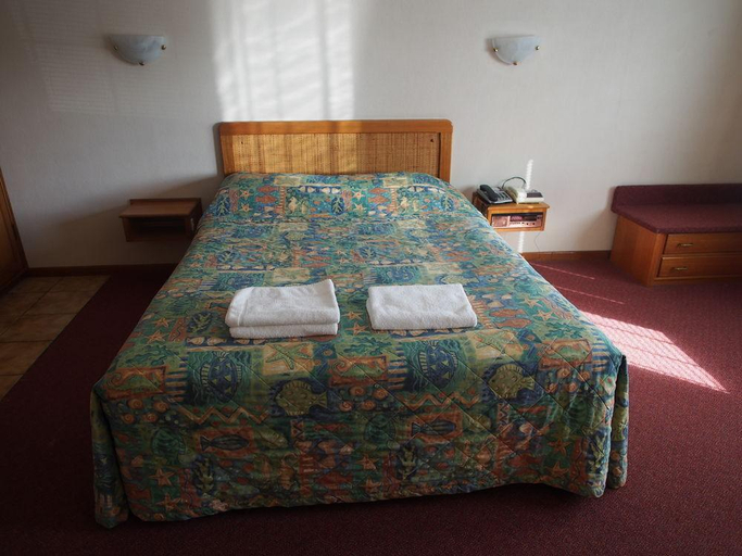 Bedroom 3, Ascot Motor Inn, Sydney