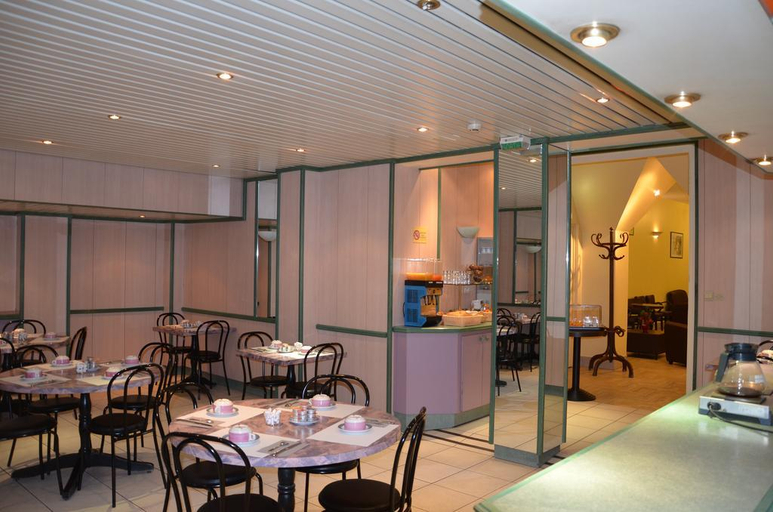 Food & Drinks 5, Brit Hotel Suisse et Bordeaux - Centre Gare, Isère