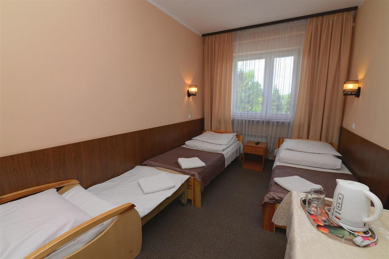 Bedroom 4, Ośrodek hotelowy Optima, Kraków City