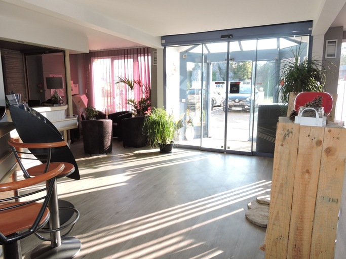 Public Area 2, INTER-HOTEL La Roche-sur-Foron, Haute-Savoie