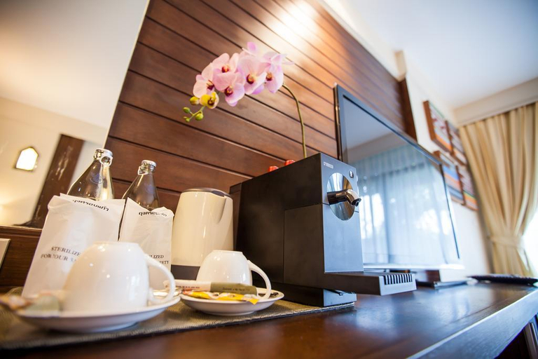 Exterior & Views 2, Huern na na Boutique Hotel, Muang Phrae