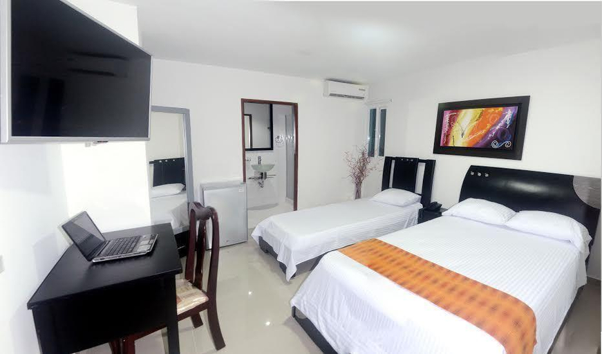 Bedroom 3, Intersuites, Barranquilla