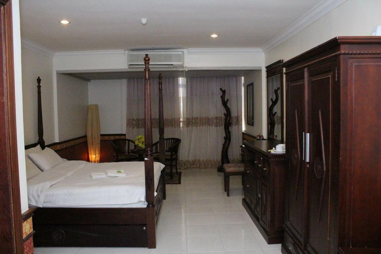 Bedroom 3, Malacca Straits Hotel, Malacca City
