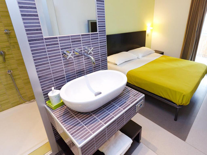 Bedroom 3, Moai Home, Rome