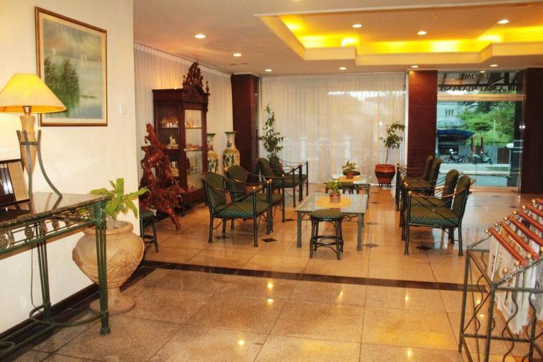 Public Area 1, Losari Hotel Metro Makassar, Makassar