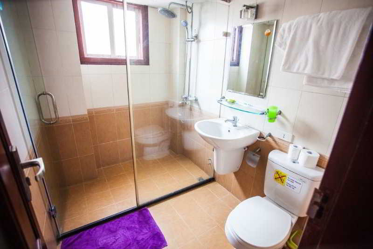 Bathroom 5, Hanoi Ancient Paradise Hotel, Hoàn Kiếm