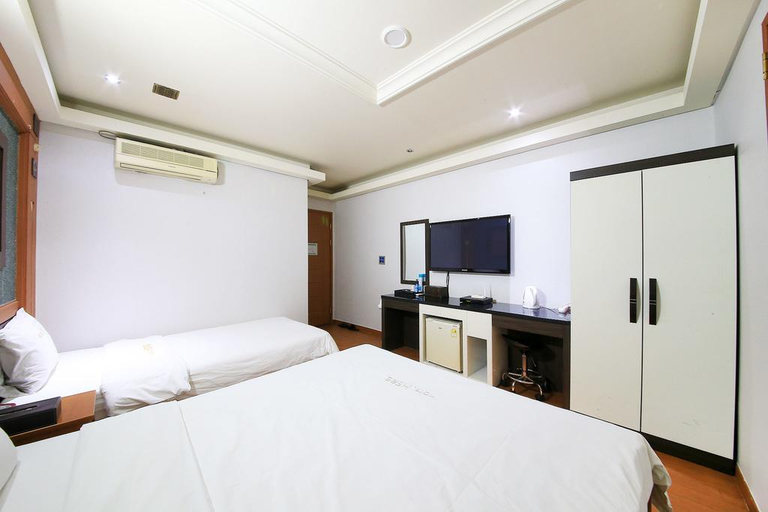 Bedroom 3, HOTEL CASA, Suwon