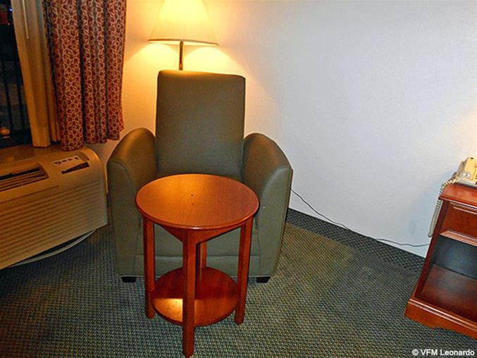 Exterior & Views 2, Econo Lodge, Ware