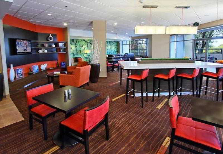 Food & Drinks 5, Courtyard by Marriott Richmond/Berkeley, Contra Costa