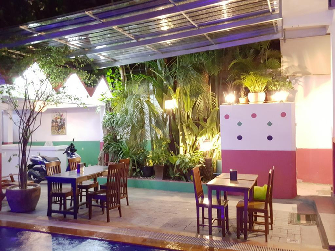 Food & Drinks 5, The Little Garden, Phnom Penh