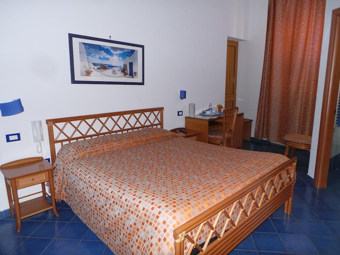 Bedroom 3, Al Baglio, Palermo