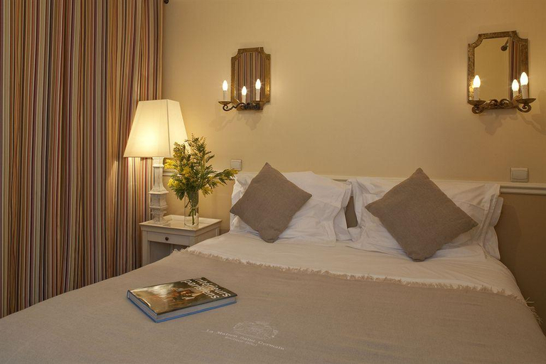 Bedroom 2, Maison Saint Germain, Paris