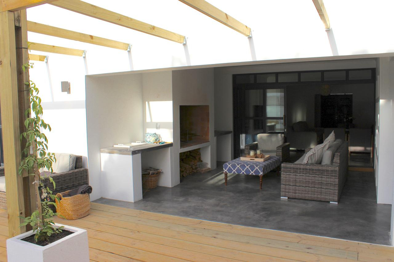 Public Area 4, Whale Rock Luxury Lodge, Overberg