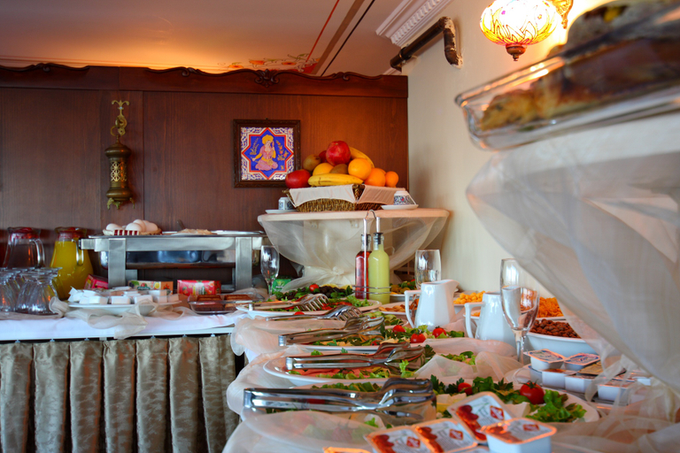 Food & Drinks
