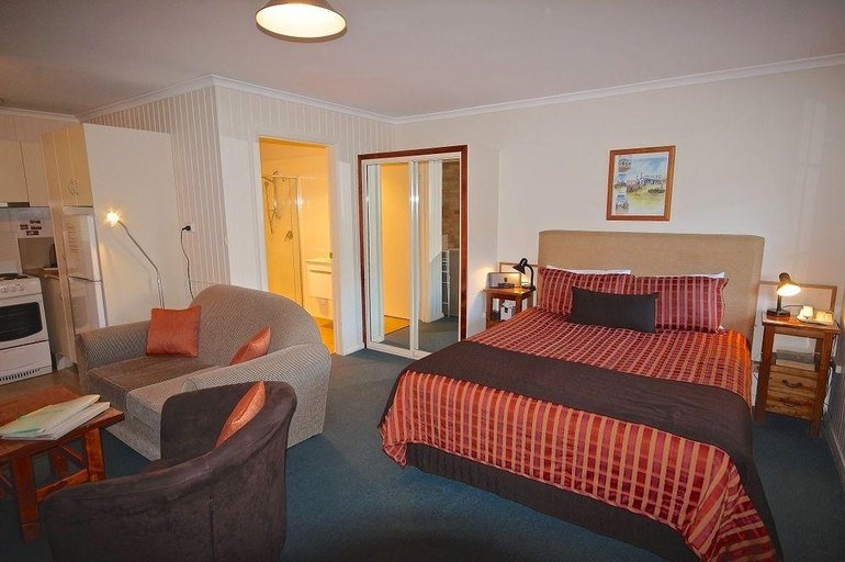 Bedroom 5, Amadiya Port Arthur Villas, Tasman