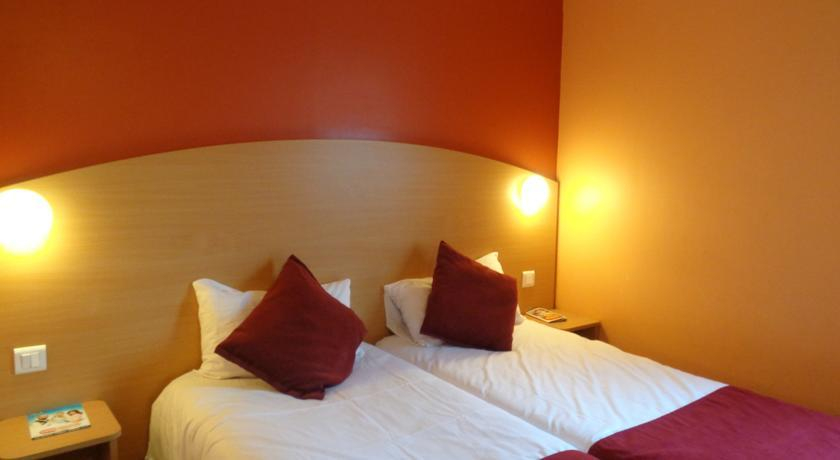Bedroom 3, Hotel initial by balladins Roissy CDG / Saint-Mard, Seine-et-Marne