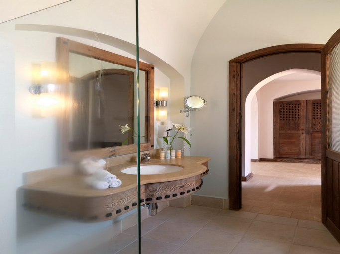 Bathroom 5, SWISSOTEL RESORT EL QUSEIR, Al-Qusayr