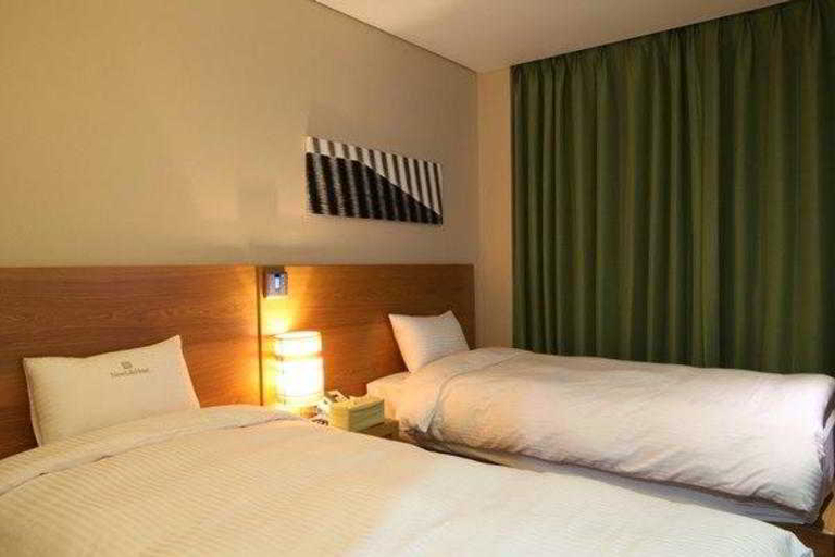 Bedroom 5, Lamer Hotel, Busanjin