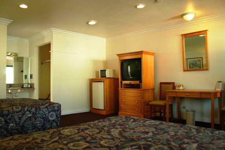 Public Area 2, Regency Motel of Brea, Orange