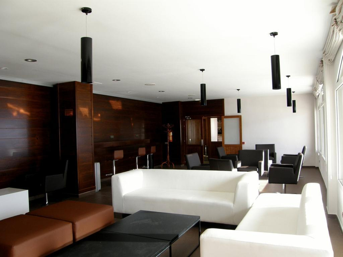 Public Area 3, Hotel Europa, Huesca