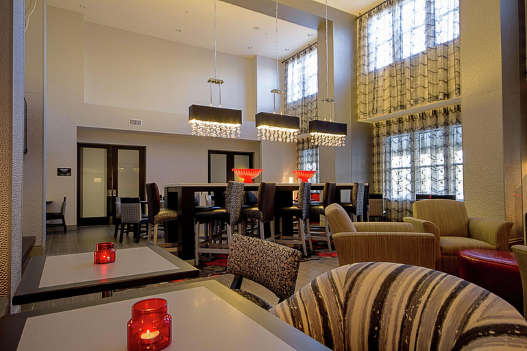 Public Area 2, Hampton Inn & Suites DuPont, Pierce