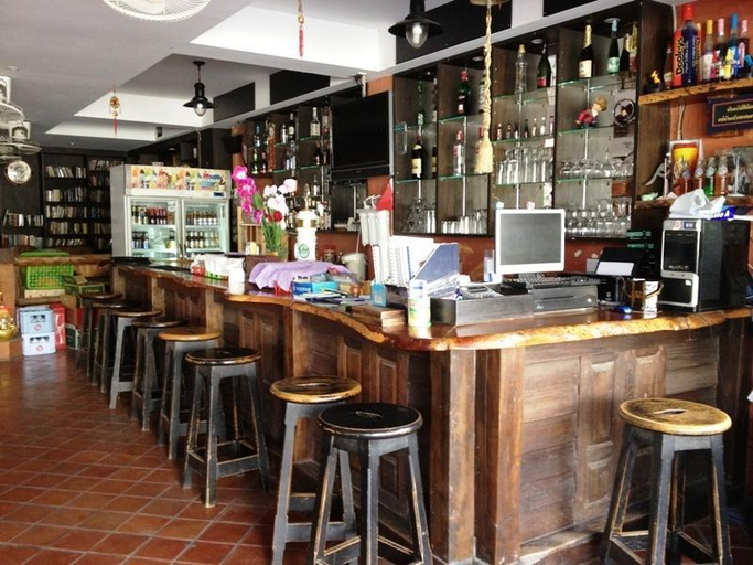 Food & Drinks 5, D Residence, Pattaya