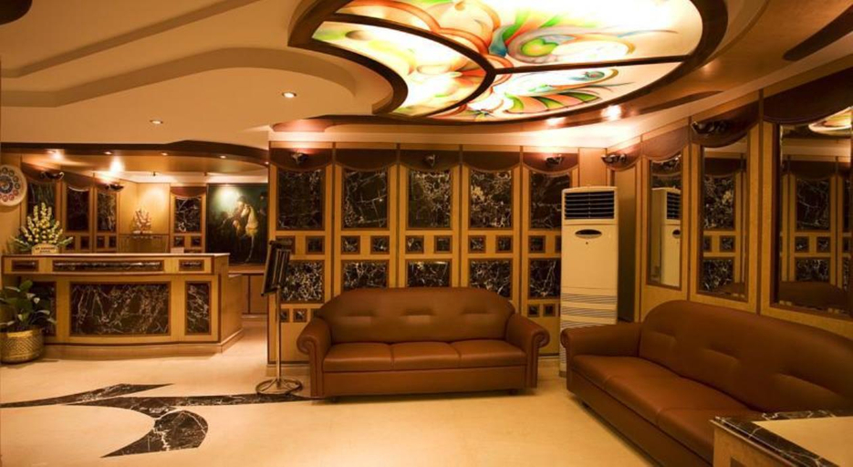 Public Area, Pai Viceroy, Jayanagar, Bangalore