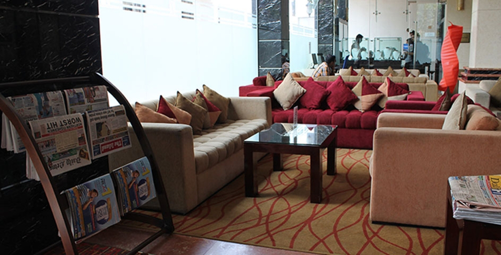 Public Area 4, Pearl Grand By Rathna, Thimbirigasyaya