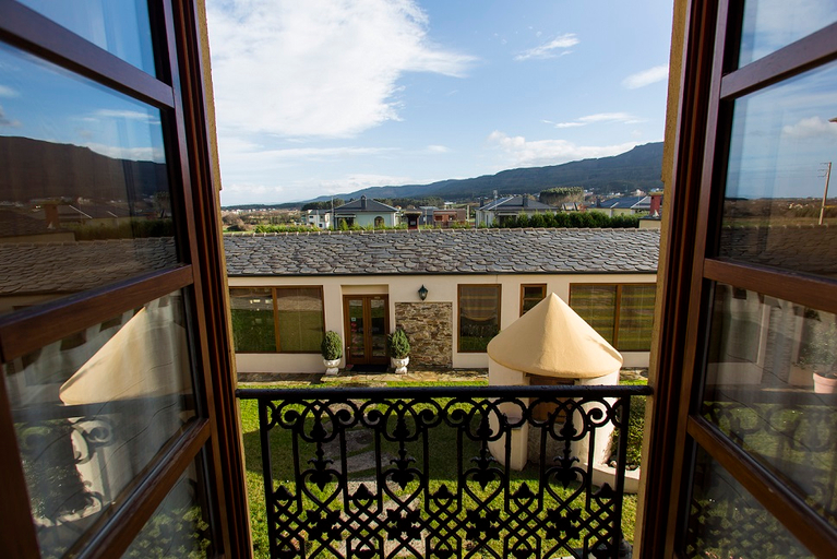 Exterior & Views 2, Casa do Merlo, Lugo