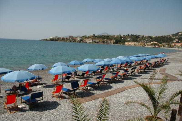 Others, Hotel Tirreno, Salerno