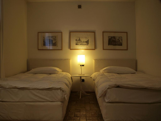 Bedroom 2, Residenza di Rocca Romana, Viterbo