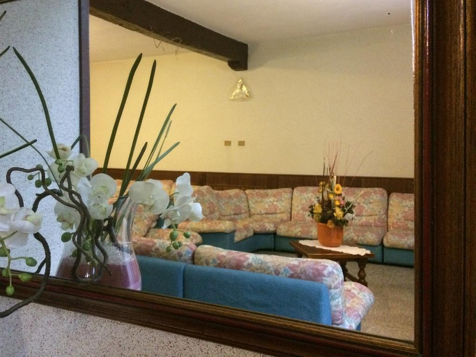 Public Area 3, Albergo Stella, Bologna