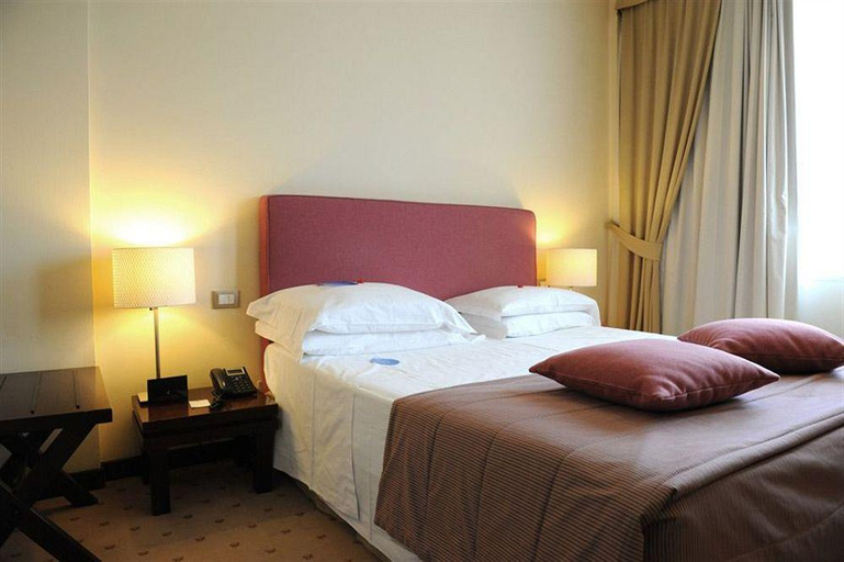 Bedroom 2, Hotel Casali, Forli' - Cesena