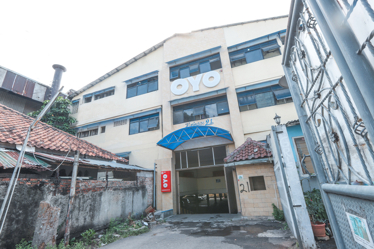 Exterior & Views 5, OYO 169 Kuningan 21, South Jakarta