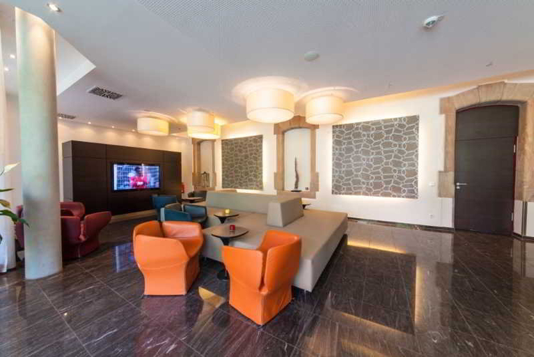 Public Area 3, NOVINA HOTEL Tillypark, Nürnberg