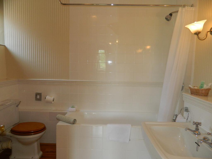 Bathroom 4, Eastwell Manor, Kent
