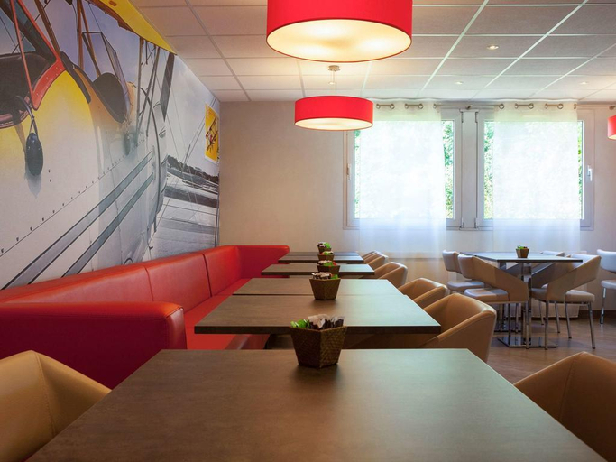 Public Area 2, ibis Jouy en Josas Velizy, Yvelines