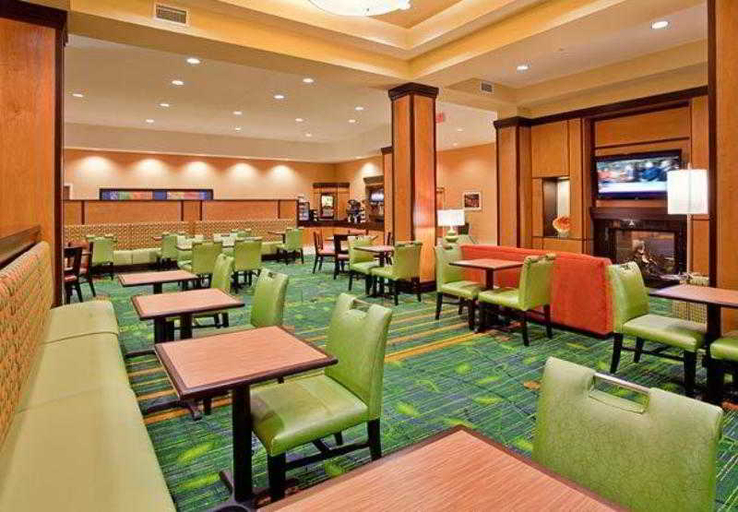 Food & Drinks 5, Fairfield Inn & Suites by Marriott Kearney, Buffalo