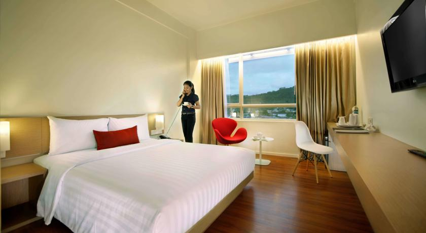 Bedroom 2, Grand Zuri Padang, Padang